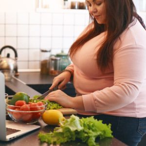 How to Lose Weight and Keep Your New Year’s Resolution | Summit Healthcare | Show Low, AZ