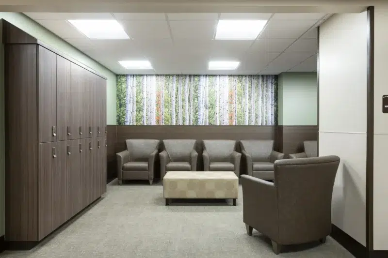 RS14646_2018-290-Summit-Health-Regional-Medical-Center-5th-Floor-Behavioral-Suite-017-scr-jpg