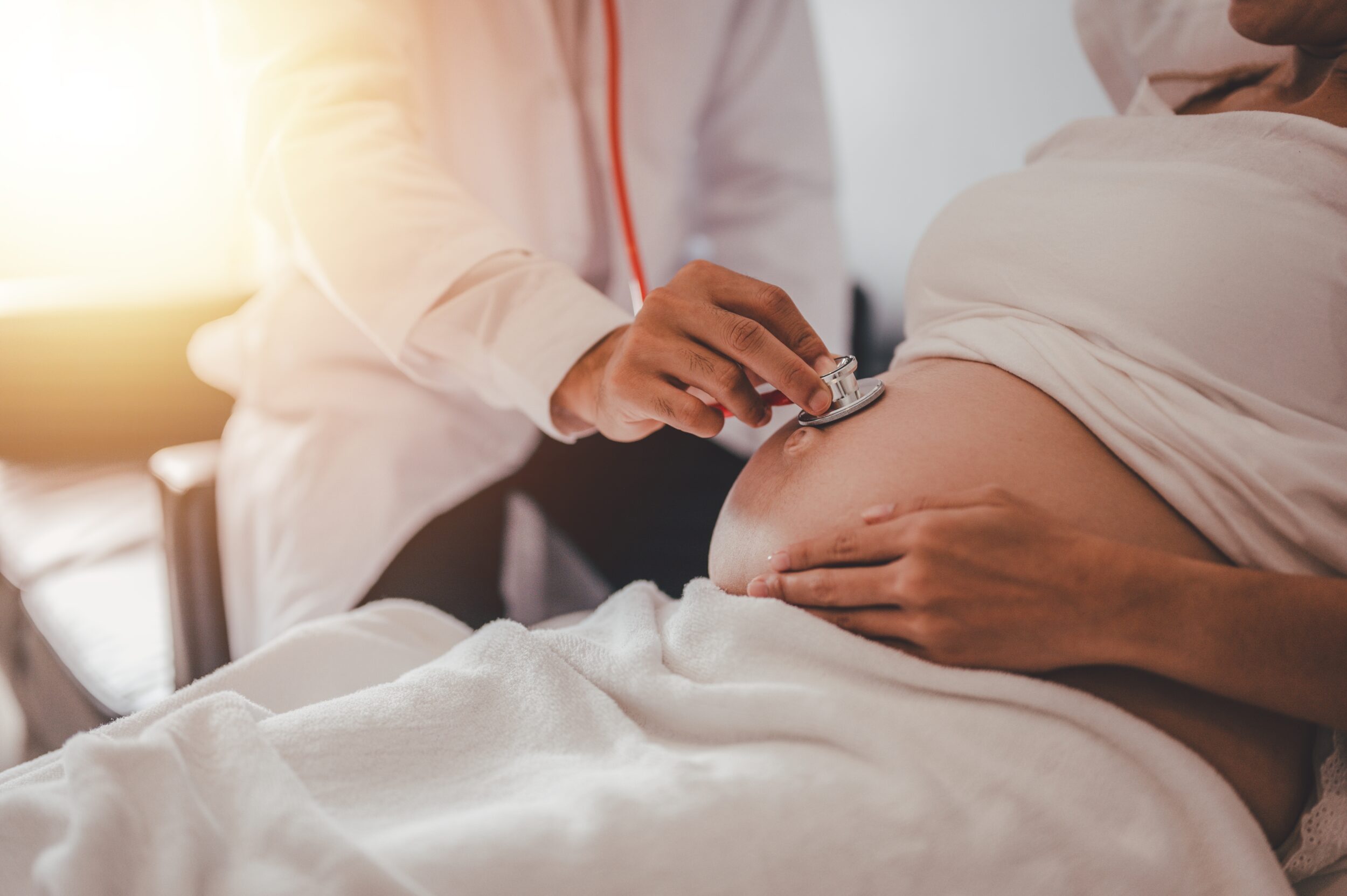Concept,Motherhood,And,Pregnant,,Prenatal,Care,And,Pregnancy,,The,Doctor